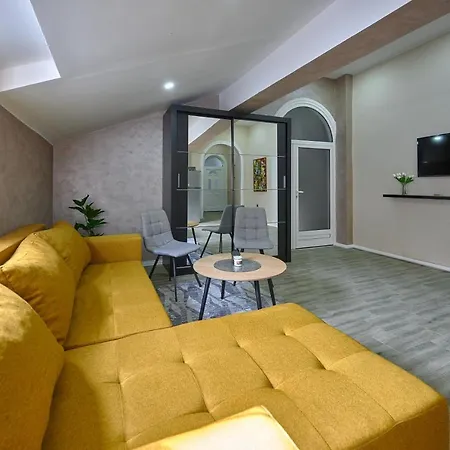 Vanimi Lux Apartament *