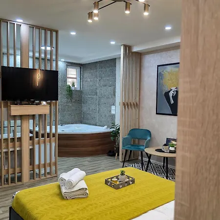 Vanimi Lux Apartament *